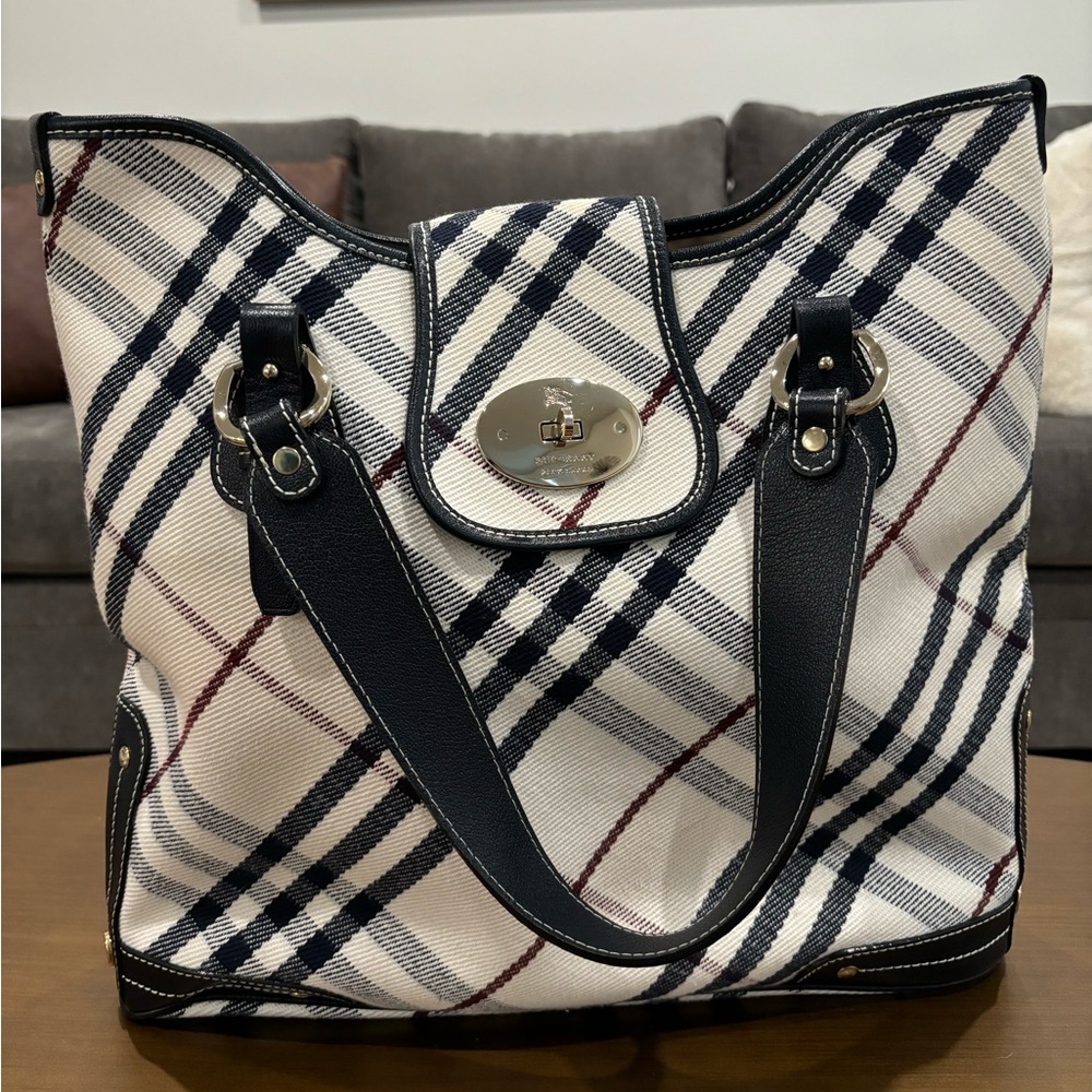 Burberry Tote (Blue Label)